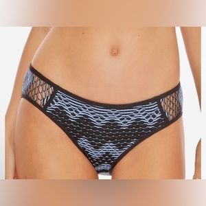 🏝️Becca by Rebecca Virtue Crochet Tab Side Hipster Bikini Bottom🏝️ NWOT